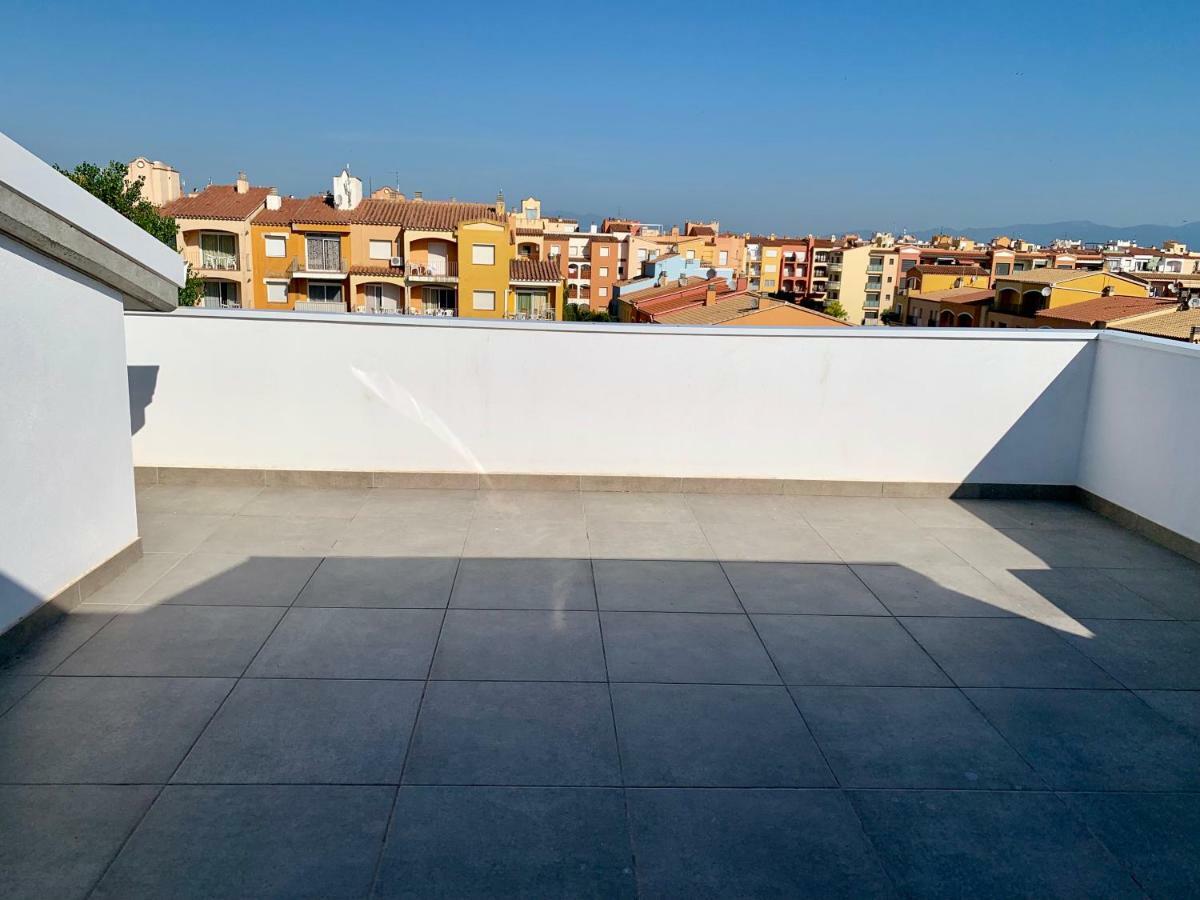 Apartamento Edifici Valeria Ampuriabrava Exterior foto