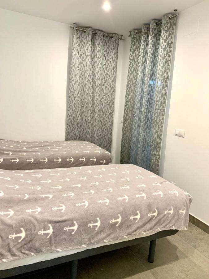 Apartamento Edifici Valeria Ampuriabrava Exterior foto
